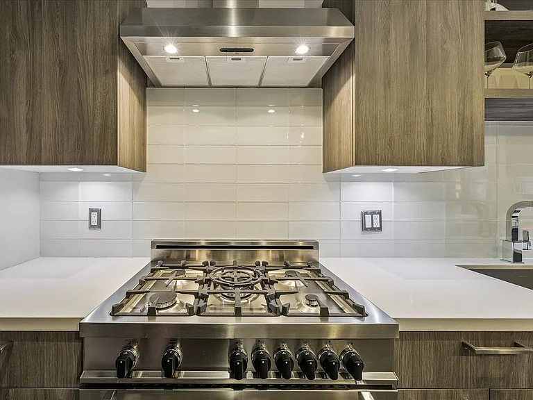 1211 Caroline St #1304 — Photo 15