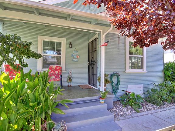 5th image of 3108 42nd St