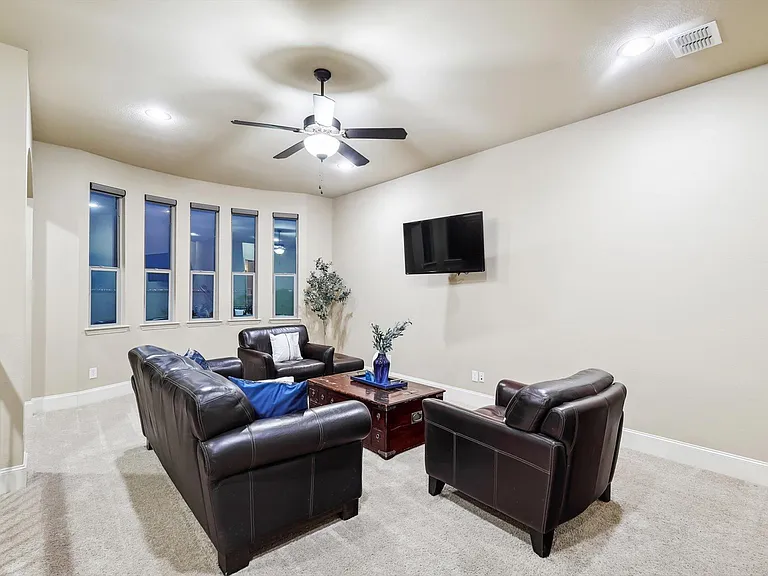 11110 Liberty Grove Rd — Photo 30