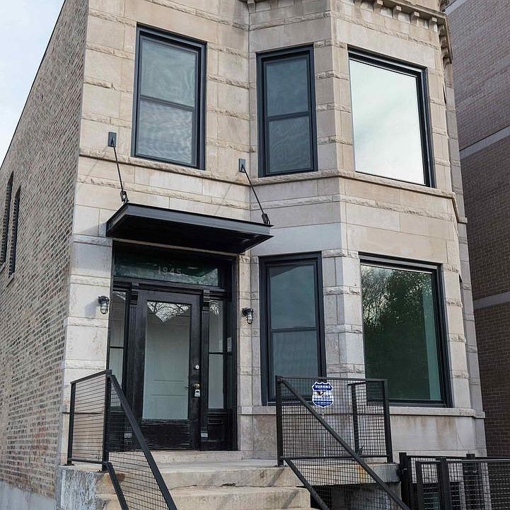 1st image of 1945 N California Ave #1