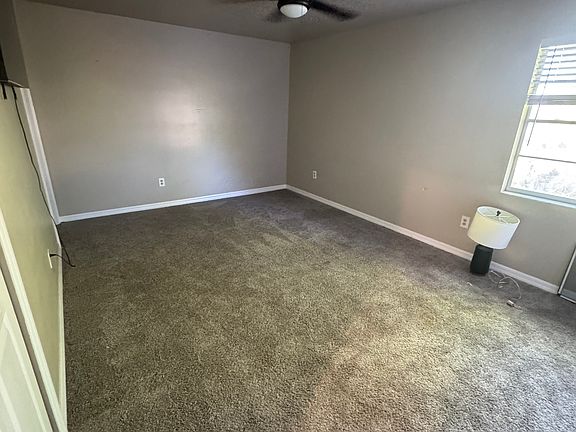 5th image of 48 Glory Dr