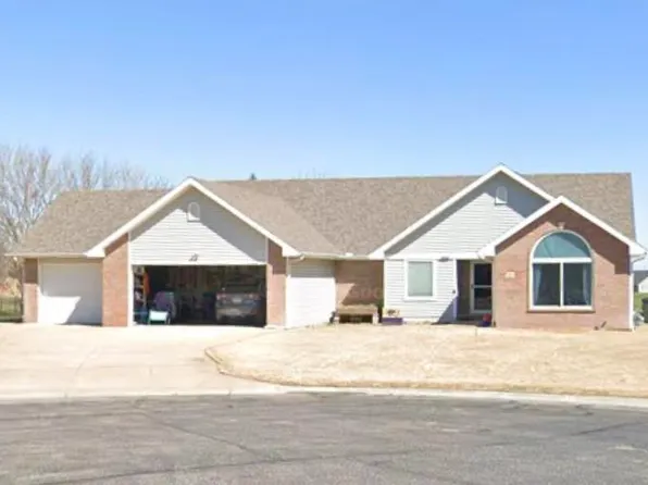 40 W Stevie Ct, Goddard, KS 67052