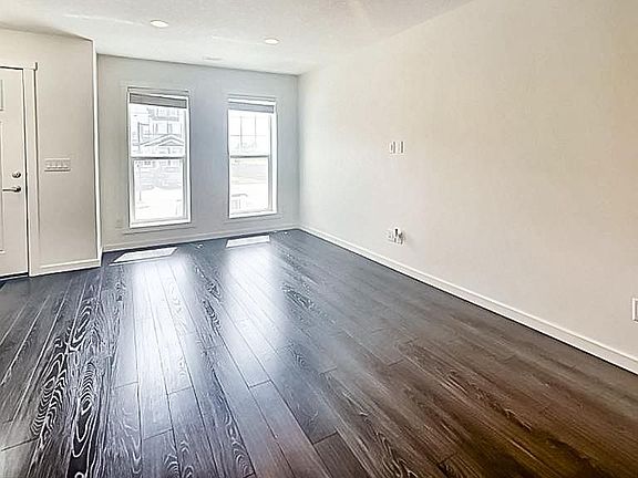 2nd image of 517 Cranford Mews SE