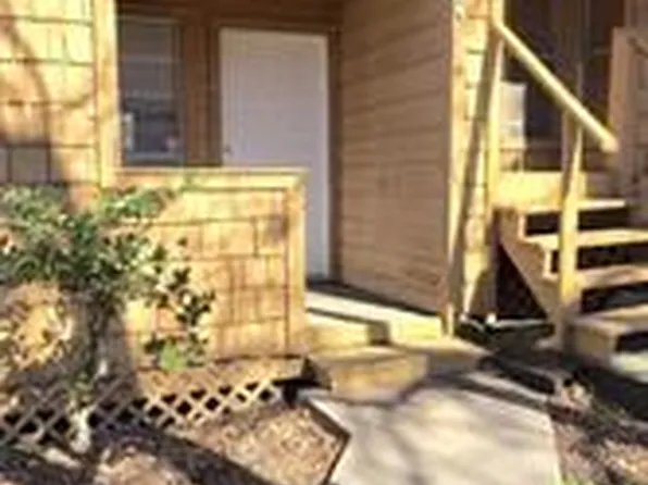 3802 College Main St APT 15, Bryan, TX 77801