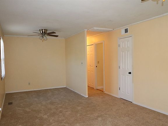 2nd image of 1209 W 21st St