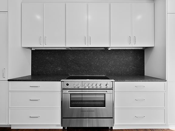 4th image of 509 Bellaire Ave