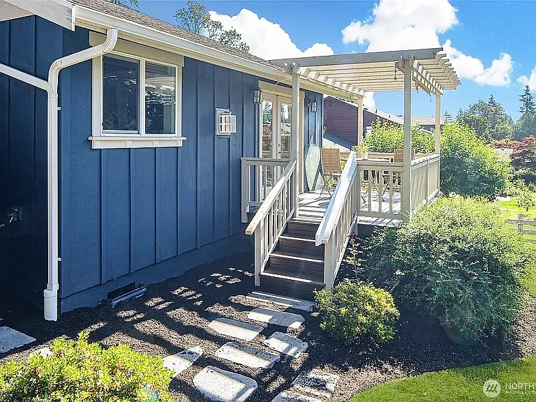 8435 NE 147th Pl — Photo 13
