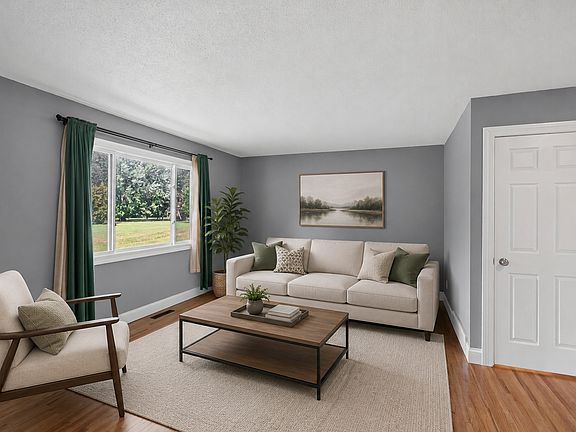 3rd image of 16124 Foliage Ave W
