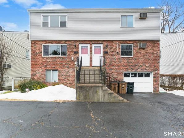 86 Harbor Dr, Stamford, CT 06902