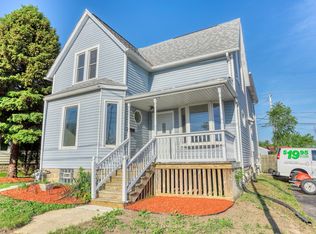 3206 S Chicago Ave, South Milwaukee, WI 53172