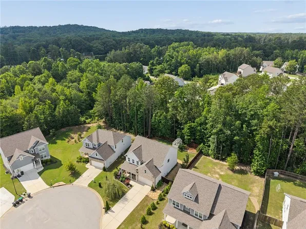 88 Honeydew Ln, Dallas, GA 30157