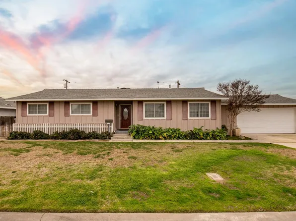 524 Rall Ave, Clovis, CA 93612