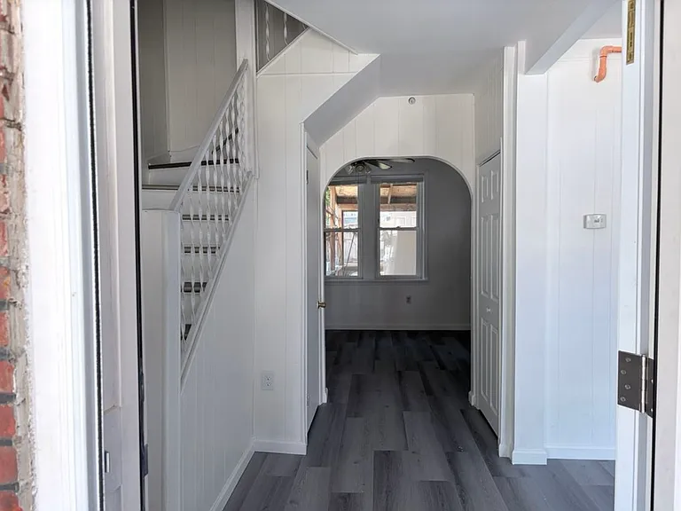 17 Walnut St — Photo 9
