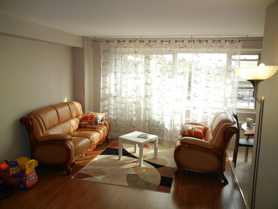 1st image of 2942 W 5th St APT 4N