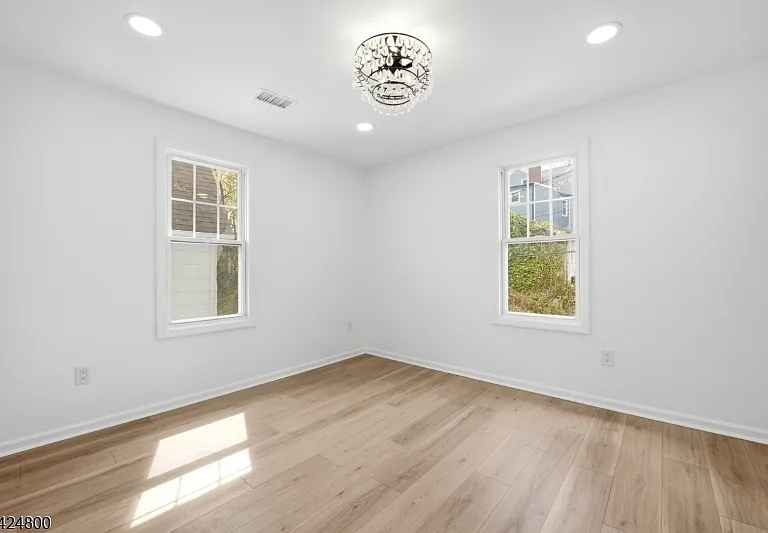 40 Edgewood Rd — Photo 17