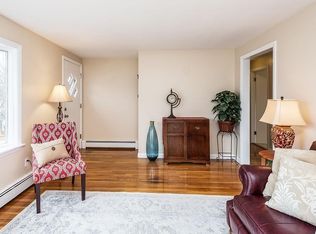 49 Walnut St, Attleboro, MA 02703