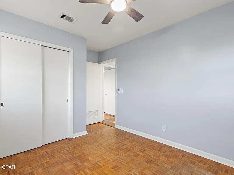 106 Moody Dr — Photo 17