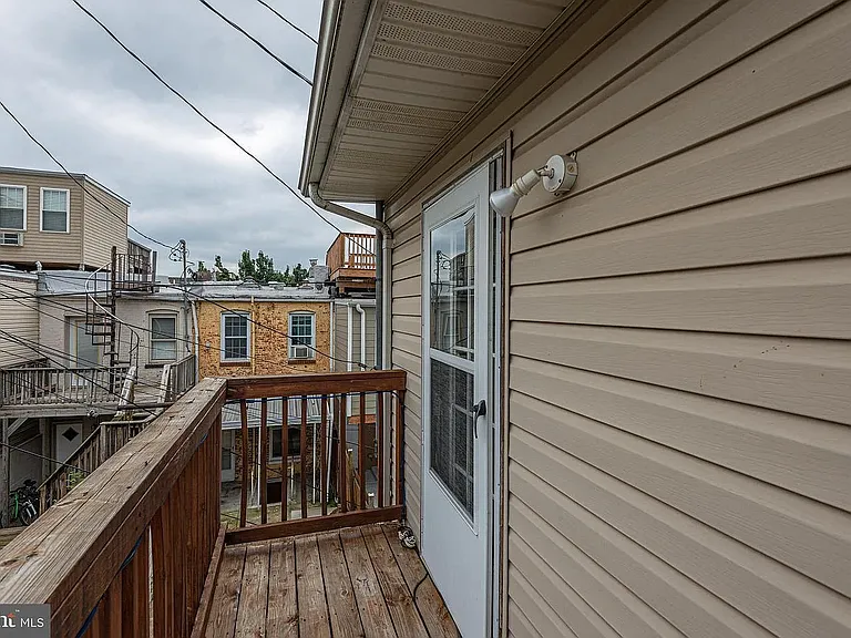 827 S Curley St — Photo 26
