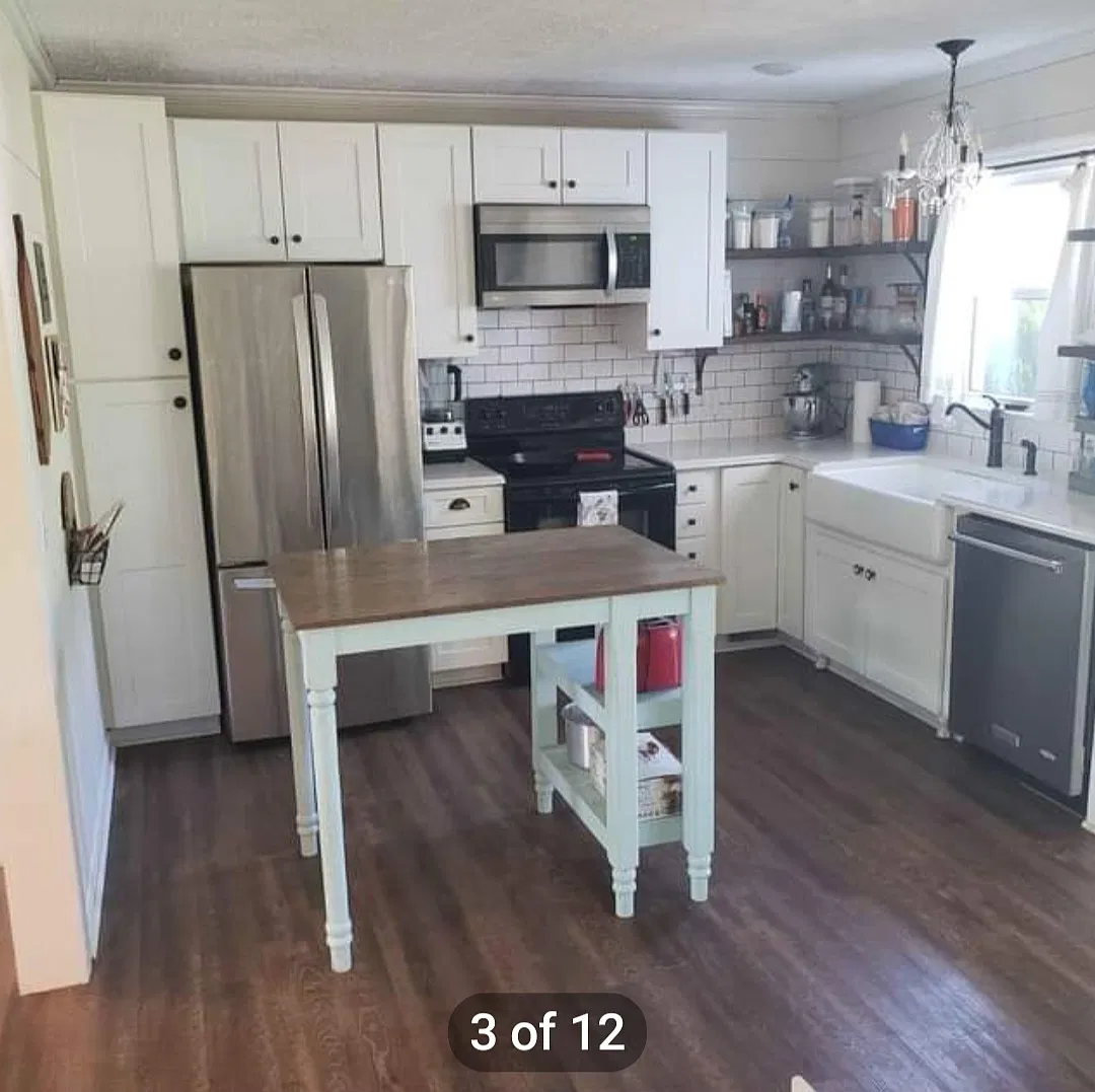 3 bed, 1840 sqft, $2,200 — Photo 3
