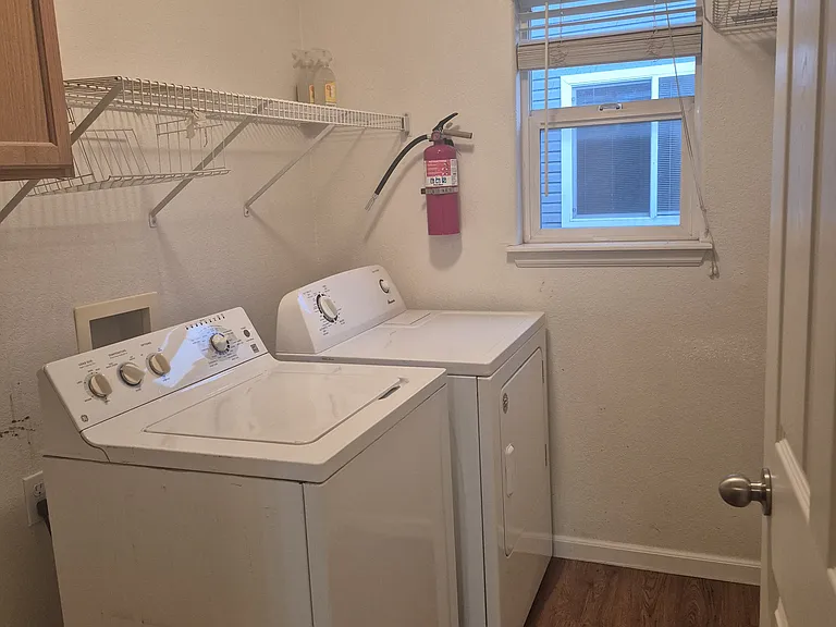 5496 Ansel Dr — Photo 51