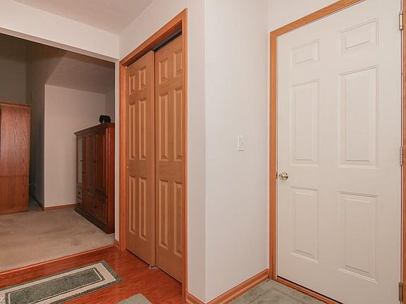 3rd image of 4504 Stone Creek Dr