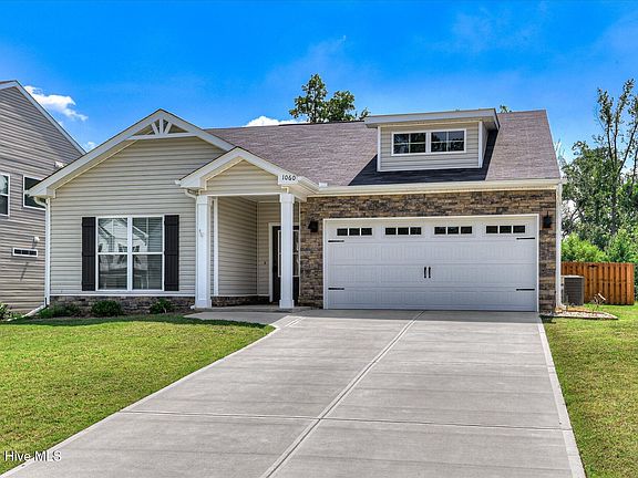 3rd image of 1060 Burlington Drive