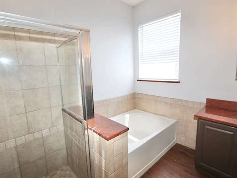 1710 Riveredge Rd — Photo 12
