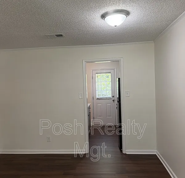 3517 Old Battleground Rd — Photo 3