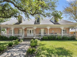 1718 Leon C Simon Dr, New Orleans, LA 70122