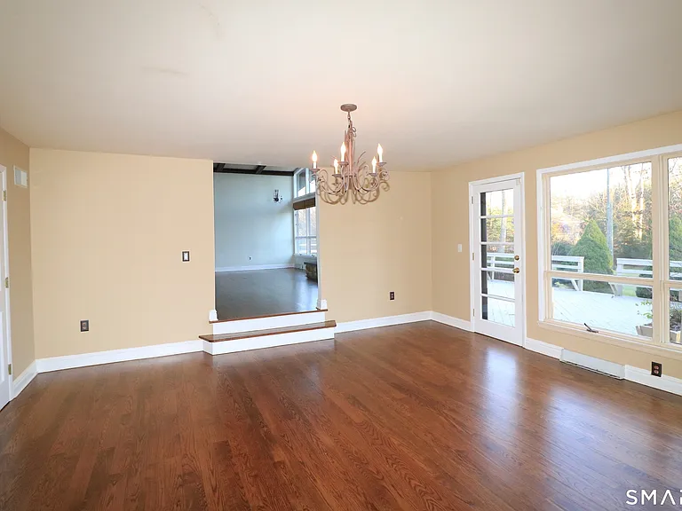 950 Rock Rimmon Rd — Photo 8