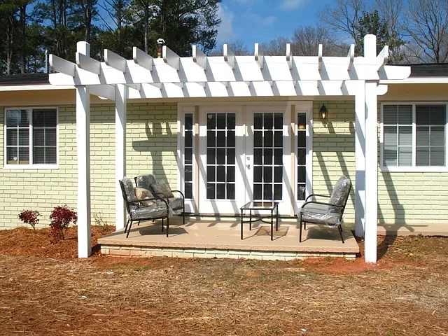 255 Ferncliff Dr — Photo 15