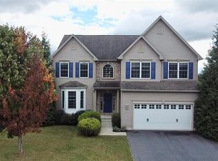 4473 Whitetail Dr, Nazareth, PA 18064