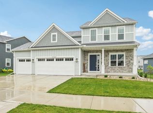 W253N6696 Aspen Ln, Sussex, WI 53089