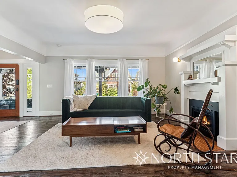 2224 NE 46th Ave — Photo 7
