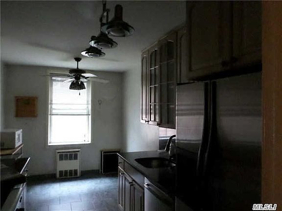 4th image of 42-65 Kissena Blvd Fl 2