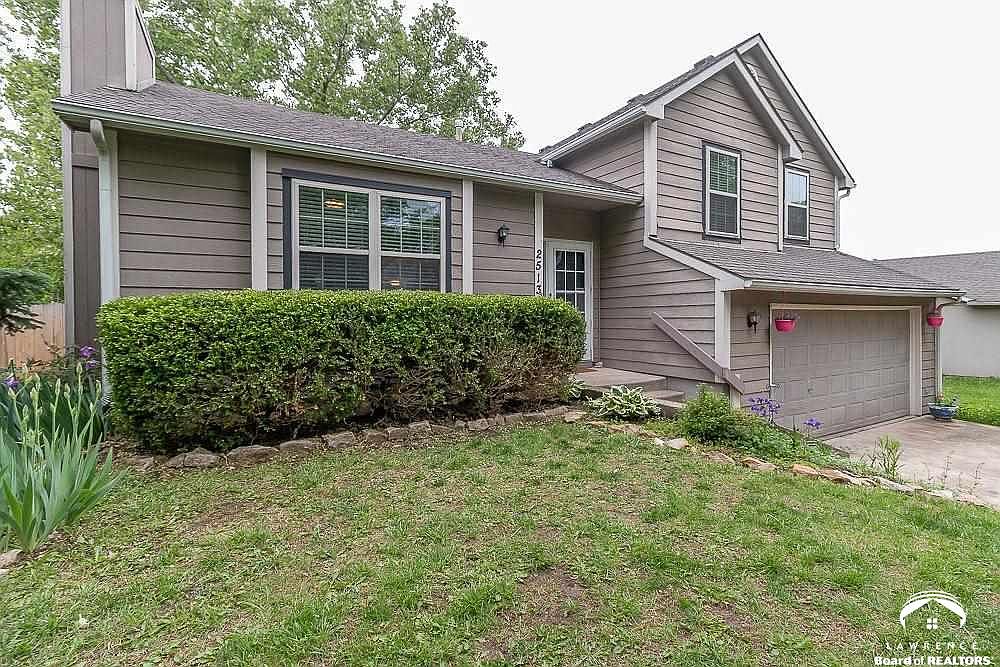 2513 Kensington Rd, Lawrence, KS 66046 | Zillow