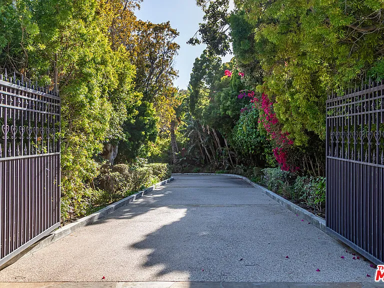 32300 Pacific Coast Hwy — Photo 8
