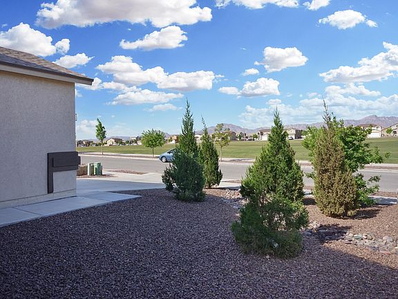 4th image of 12156 Cherry Wood Ln