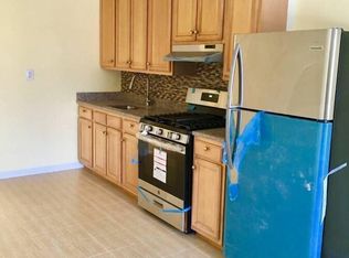 2722 Fenton Ave, Bronx, NY 10469