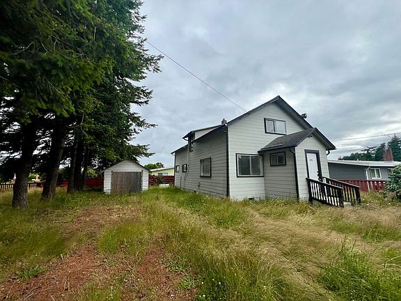 2nd image of 1886 15th St