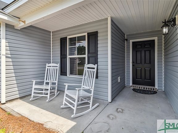 5th image of 200 Crooked Oaks Drive