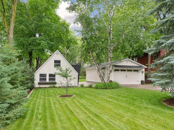 3940 Northern Ave, Spring Park, MN 55384