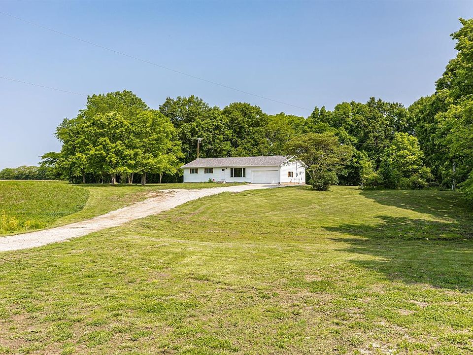 17143 Illinois 185, Coffeen, IL 62017 MLS 23028362 Zillow