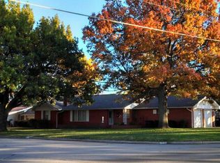 1821 Mocking Bird Ln, Enid, OK 73703