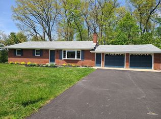 20621 York Rd, Parkton, MD 21120