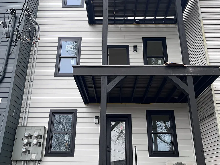 Blended indoor/outdoor living; each apartment features access to a private patio (apt 1) or decks (apt. 2, 3, and 4).