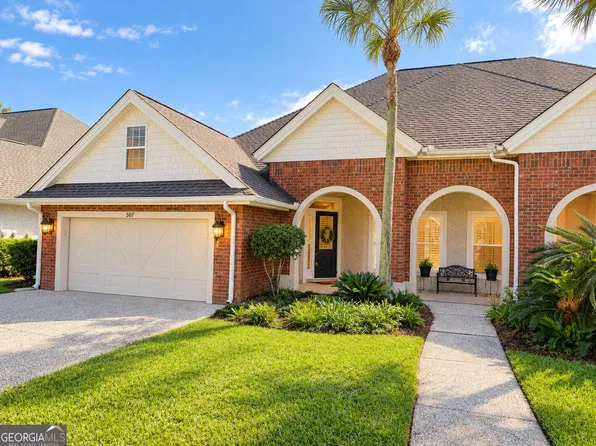 507 Fox Run Cir, Brunswick, GA 31525