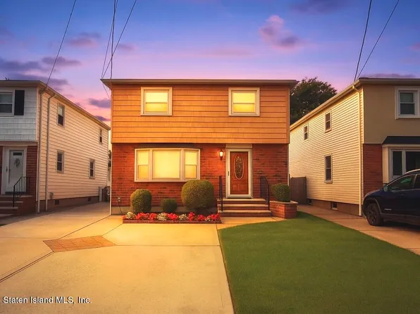99 Elmira St, Staten Island, NY 10306