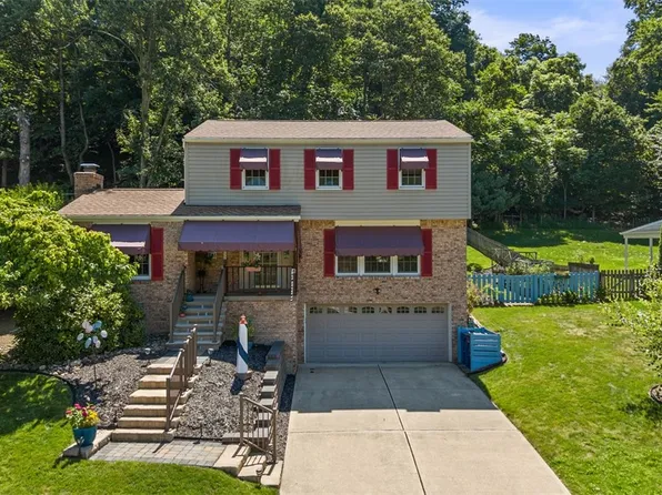 222 Ligonier Ln, New Kensington, PA 15068