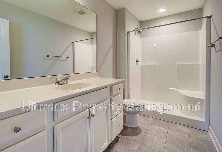 1071 Bridgeport Way — Photo 11